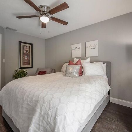 Chic Pad In Center Of Seminole Heights-322 Apartment Тампа Екстериор снимка
